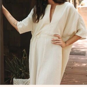 Dreamy Soft Relaxed Drape V-Neck Maxi Dress